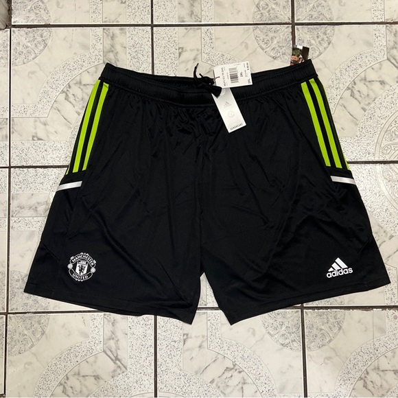 New Adidas Manchester United Training Performance Shorts Men's Size 2XL HE6684